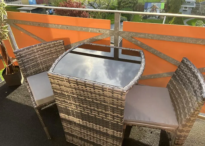 Reni's 4 Sterne Lejlighed Leverkusen