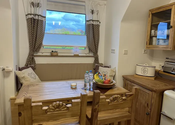 Reni's 4 Sterne Lejlighed Leverkusen